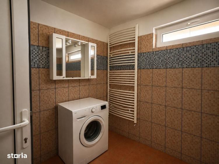 Casă cu 4 camere în Letca Veche