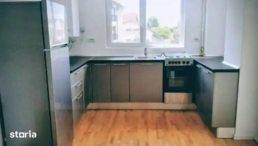 Apartament cu 2 camere, mobilat în Central