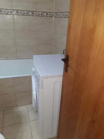 Apartament cu 2 camere decomandat în Drumul Taberei