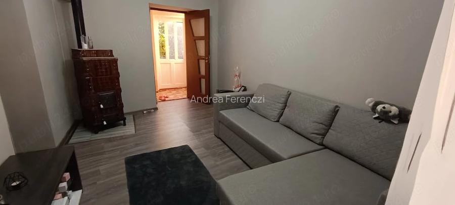 PROPRIETAR vand casa in zona UTA