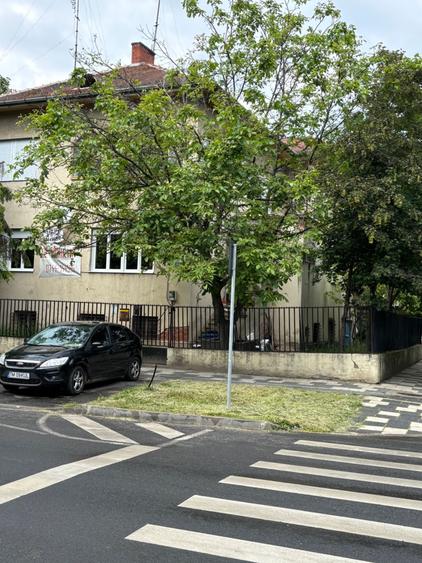 Apartament cu 4 camere în Central