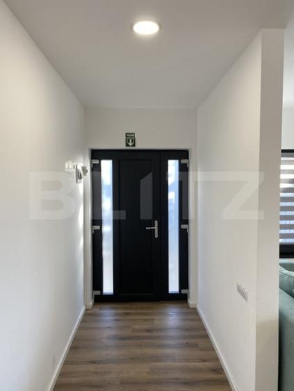 Apartament cu 2 camere semidecomandat, mobilat în Dezmir