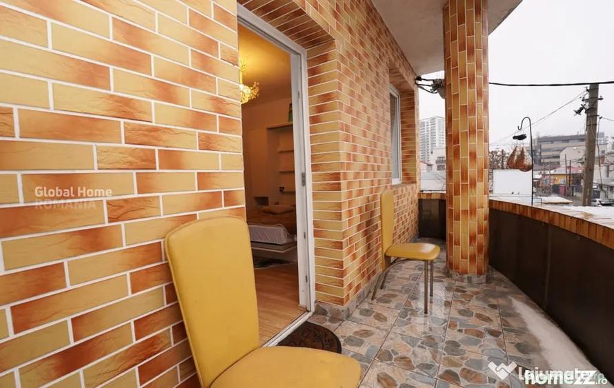 Casă cu 5 camere cu Teren 300 Mp în Tei