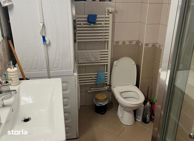 Apartament cu 3 camere decomandat în Valea Lupului