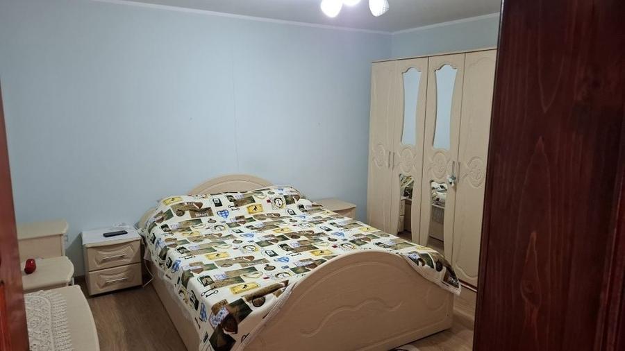 Casă cu 3 camere în Hanu Conachi