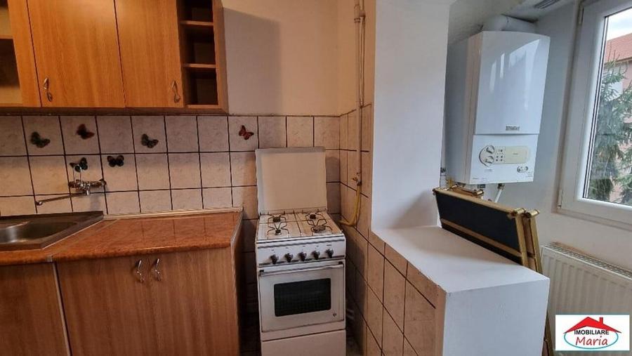 Apartament cu 2 camere decomandat în Carpați 2