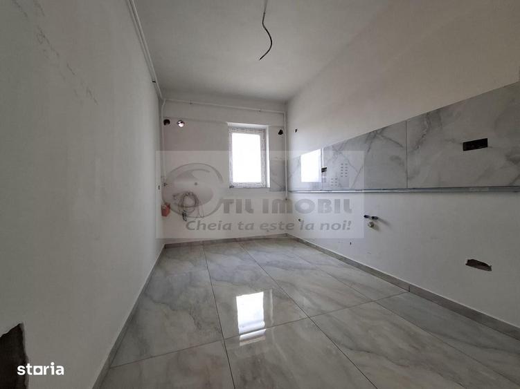 Apartament cu 2 camere decomandat în Galata