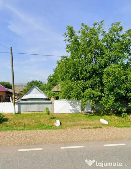 Casă cu 3 camere cu Teren 7950 Mp în Miroslovești