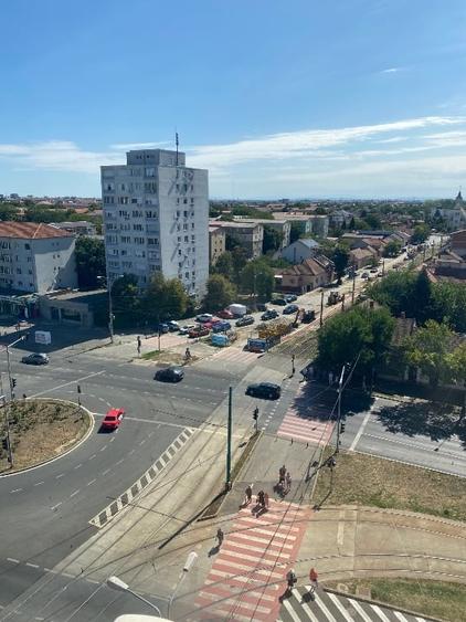 Apartament cu 4 camere decomandat, mobilat în Șagului