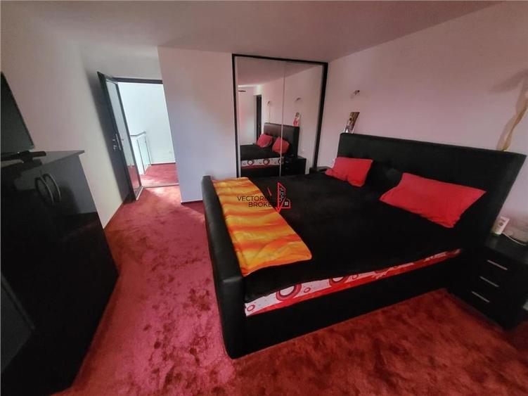 Casă individuală cu 5 camere cu Canalizare în Mușătești