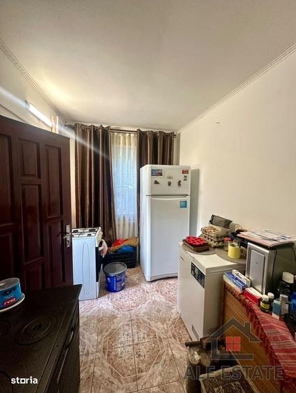Casă cu 4 camere cu Teren 166 Mp în Central