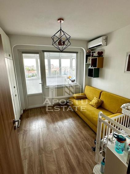Apartament cu 4 camere decomandat, mobilat în Gheorghe Lazăr
