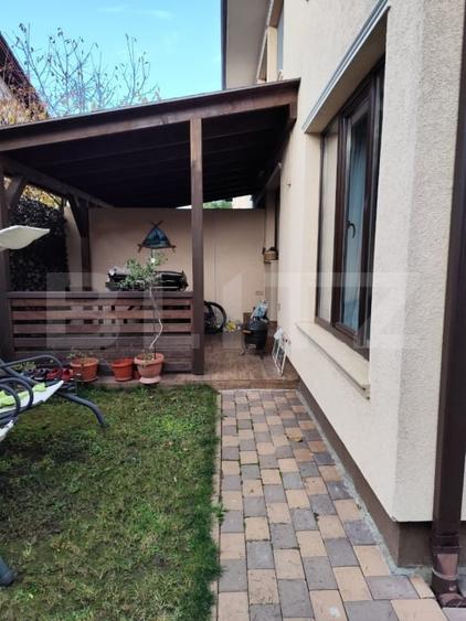 Duplex cu 4 camere cu Canalizare în Florești