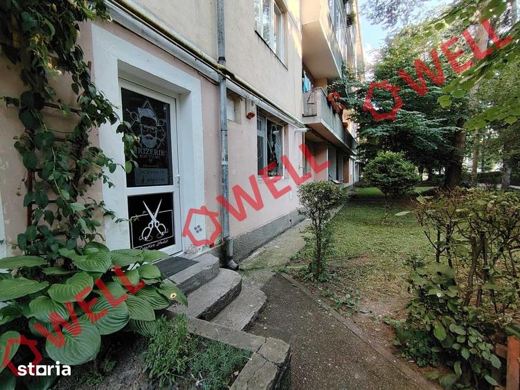 Spațiu comercial, de 48 mp, în Central