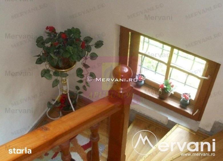 Casă cu 5 camere cu Teren 545 Mp în Bușteni