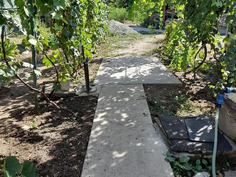 Casă individuală cu 3 camere cu Teren 500 Mp în Robănești