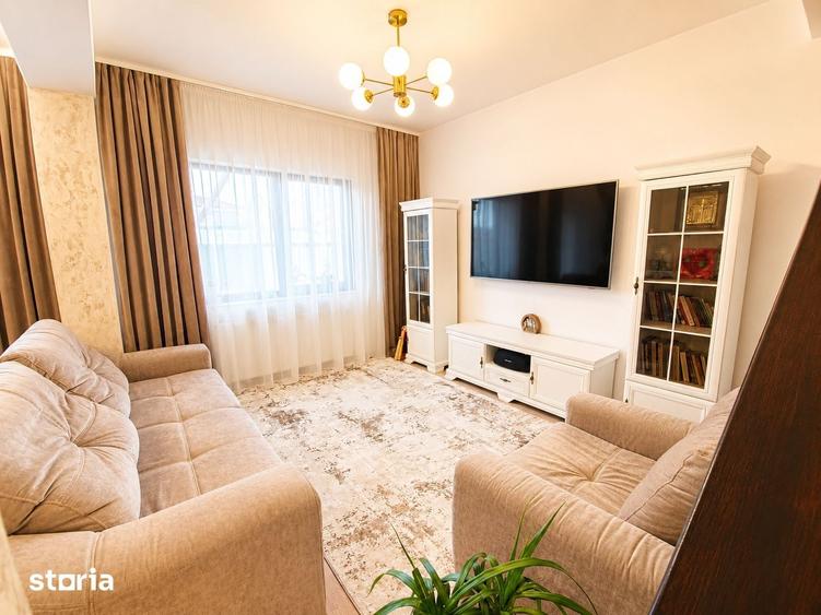 Casă cu 4 camere cu Teren 160 Mp în Palazu Mare
