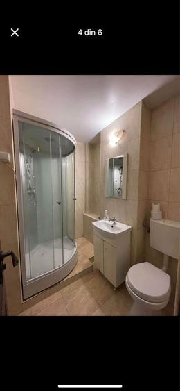 Garsonieră decomandată în Traian