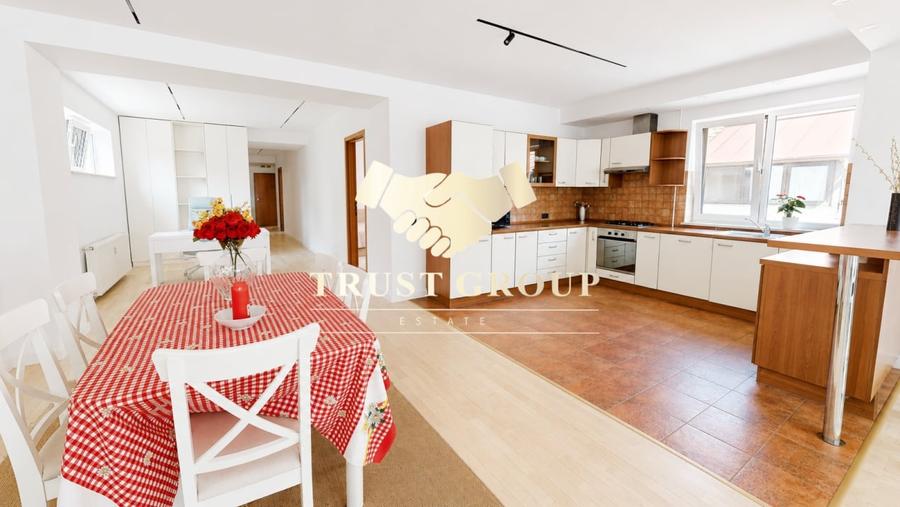 Apartament cu 3 camere decomandat în Kiseleff