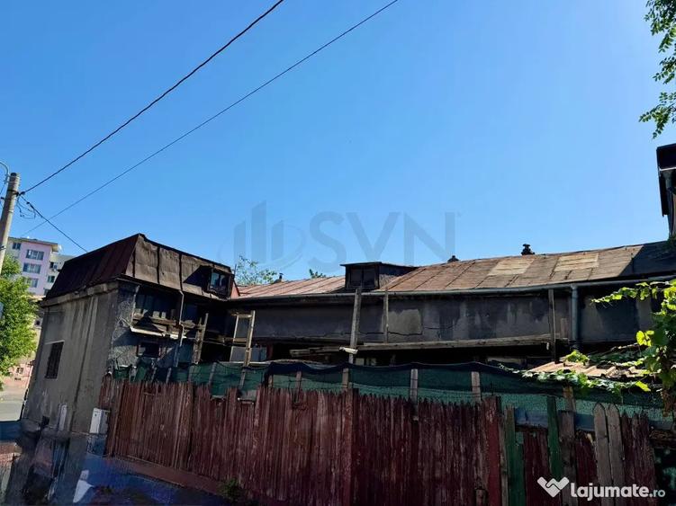 Casă cu 5 camere cu Canalizare în Calea Plevnei