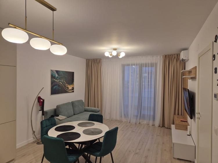 Apartament cu 2 camere semidecomandat în Nord