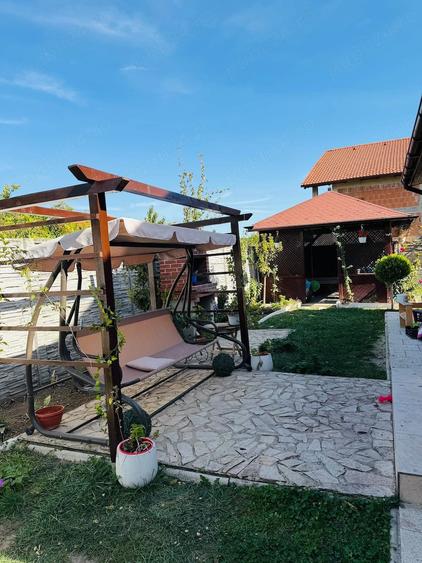 Casă cu Teren 360 Mp în Central