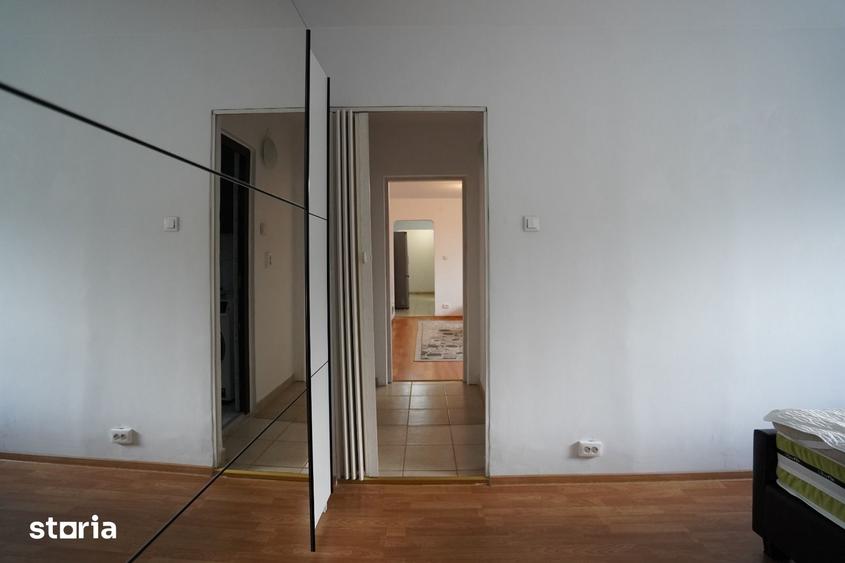 Apartament cu 3 camere semidecomandat în Freidorf