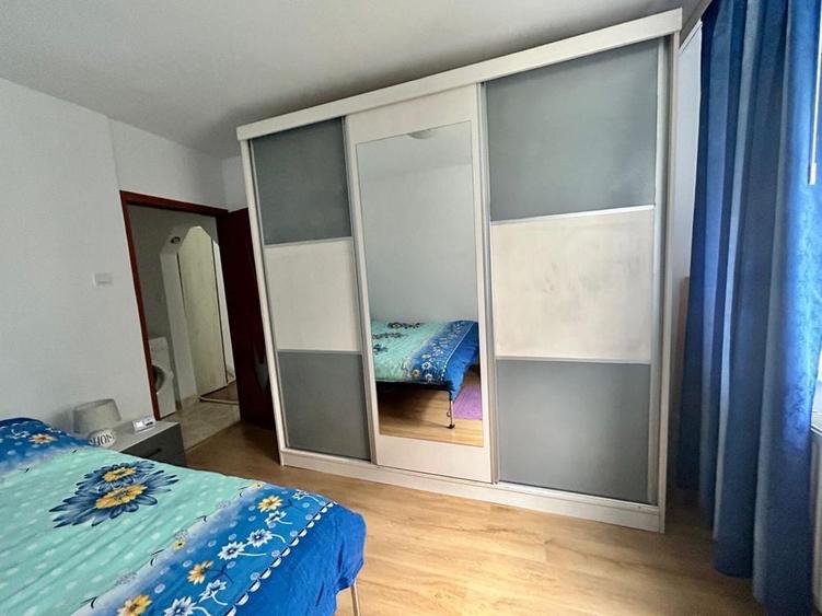 Apartament cu 2 camere semidecomandat în Mioriței