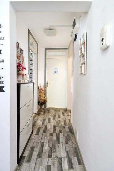 Apartament cu 3 camere decomandat în Găvana