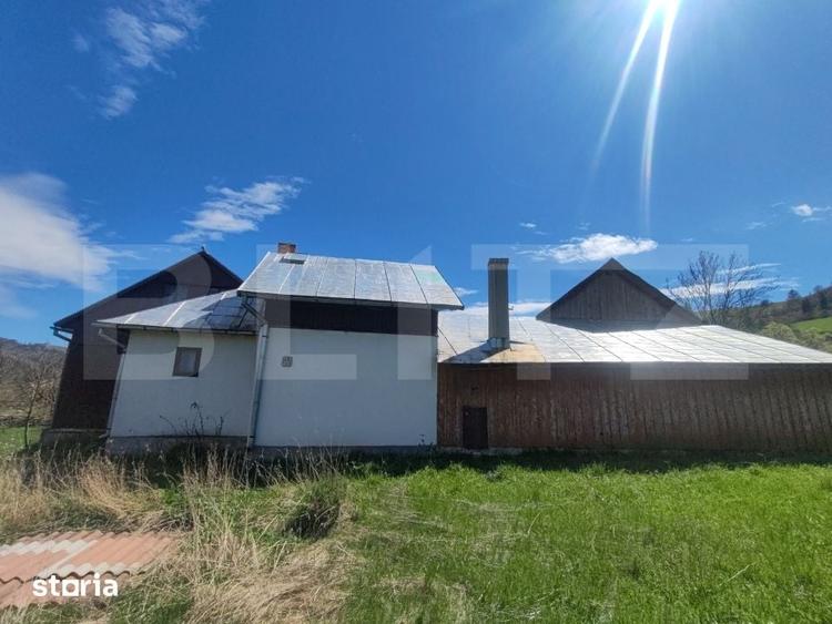 Casă cu 3 camere cu Teren 6830 Mp în Central