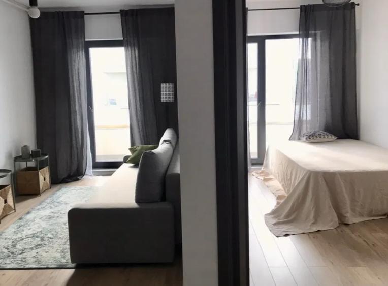 Apartament cu 2 camere decomandat în Politehnica