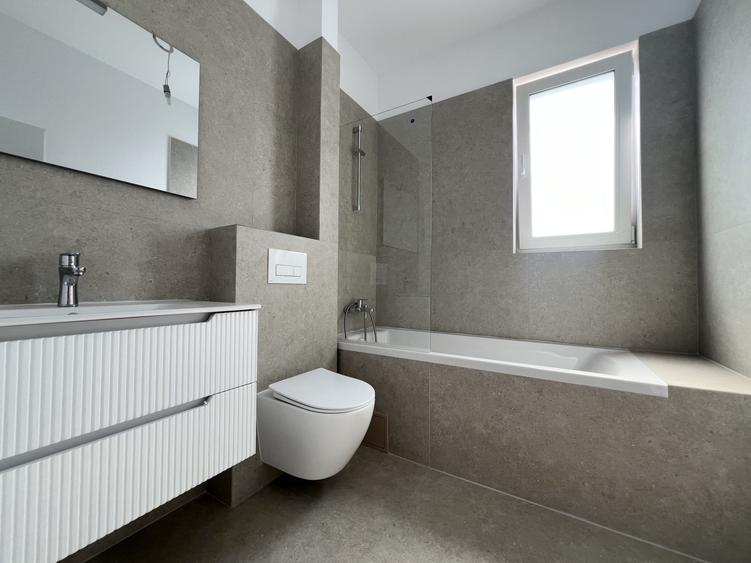 Apartament cu 2 camere decomandat în Freidorf