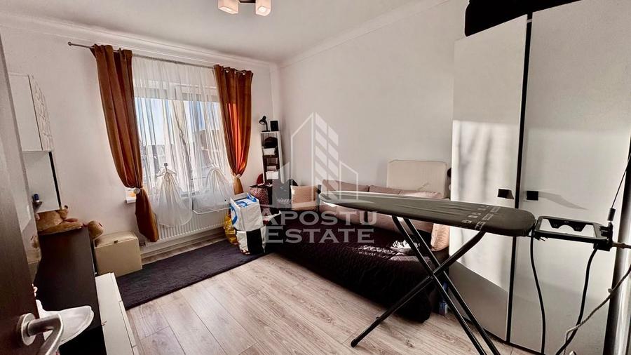 Apartament cu 3 camere decomandat, mobilat în Braytim