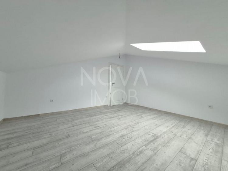 Apartament cu 3 camere semidecomandat în Șelimbăr
