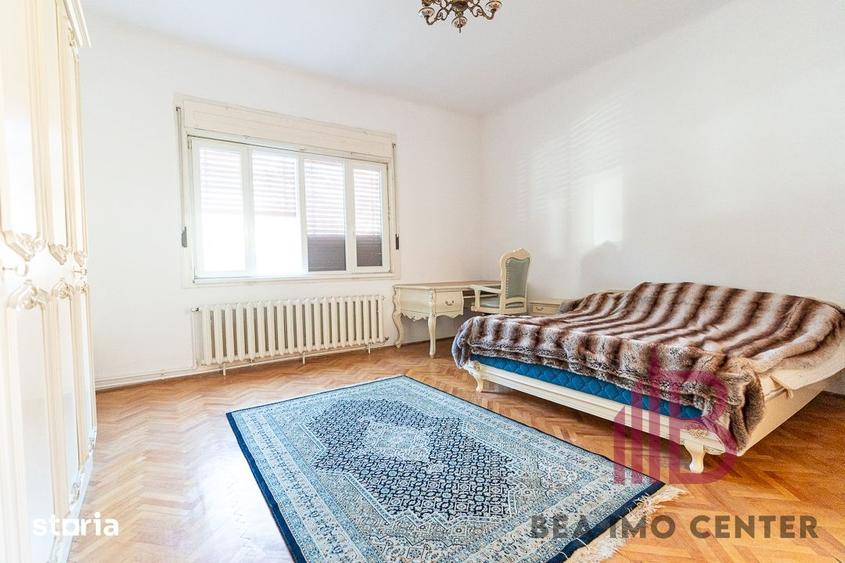 Casă cu 4 camere cu Teren 609 Mp în Ultracentral