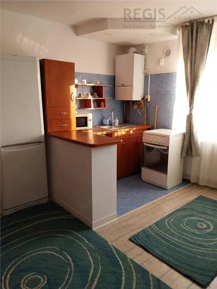 Casă cu 2 camere cu Teren 300 Mp în Schei