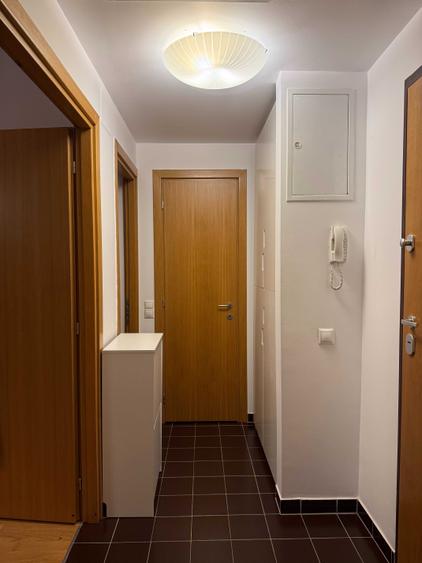 Apartament cu 2 camere decomandat în Mihai Bravu