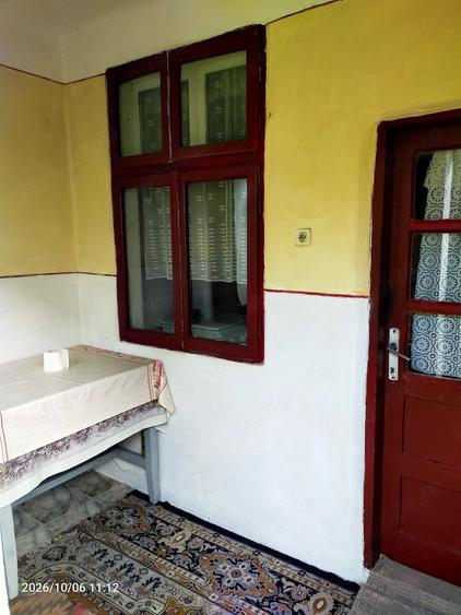 Casă cu 3 camere cu Teren 160 Mp în Central