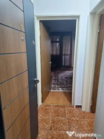 Garsonieră în Apărătorii Patriei
