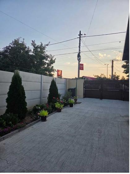Casă cu 2 camere în Central
