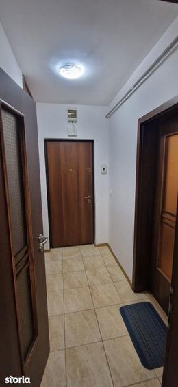 Apartament cu 2 camere semidecomandat, mobilat în Hipodrom 3