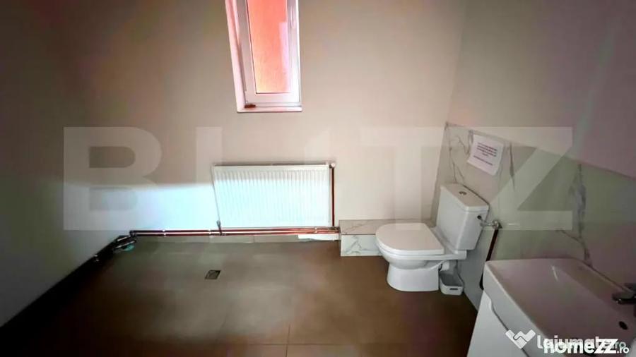 Spațiu comercial, de 180 mp, în Central
