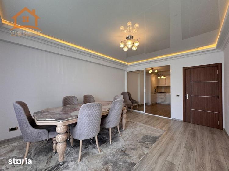 Apartament cu 3 camere decomandat, mobilat în Tractorul