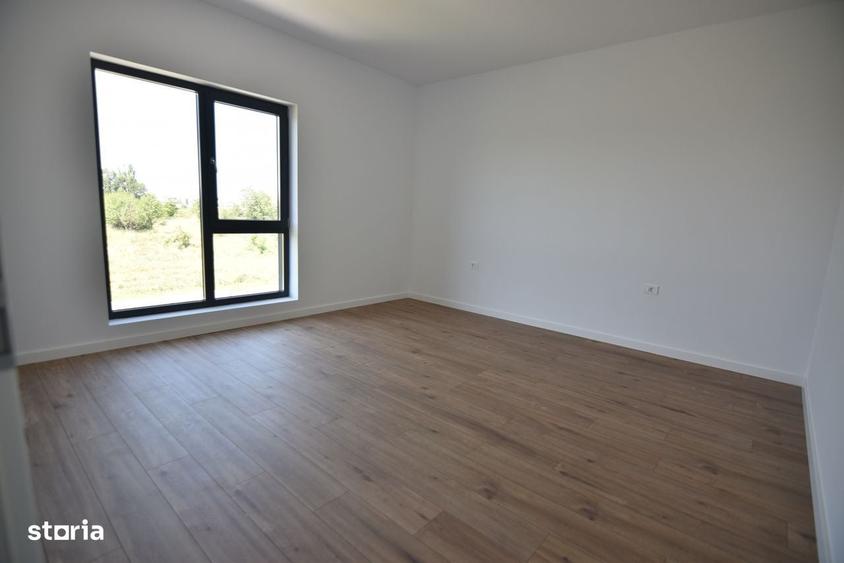 Casa / Vila P+1, 4 camere, Domnesti - 13
