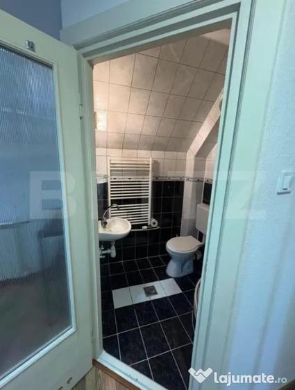 Apartament cu 5 camere decomandat în Central