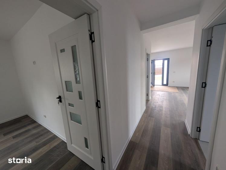 Casă cu 4 camere cu Teren 350 Mp în Hemeiuș