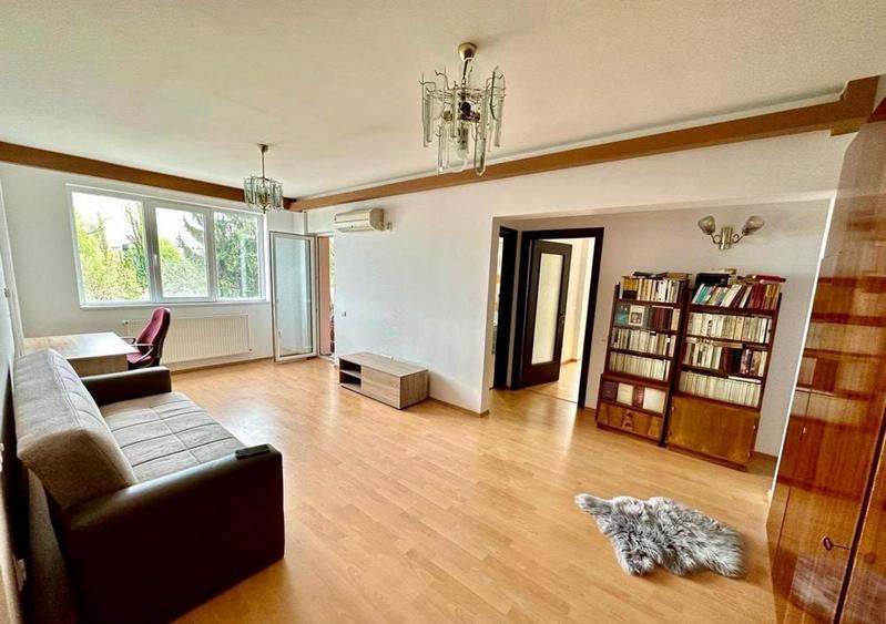 Apartament cu 2 camere semidecomandat, mobilat în Andrei Mureșanu