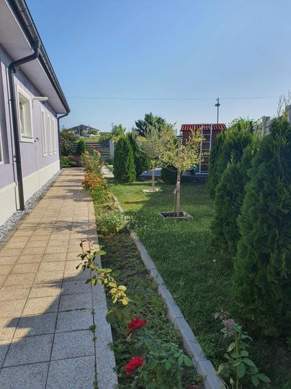 Casă cu 3 camere în Central