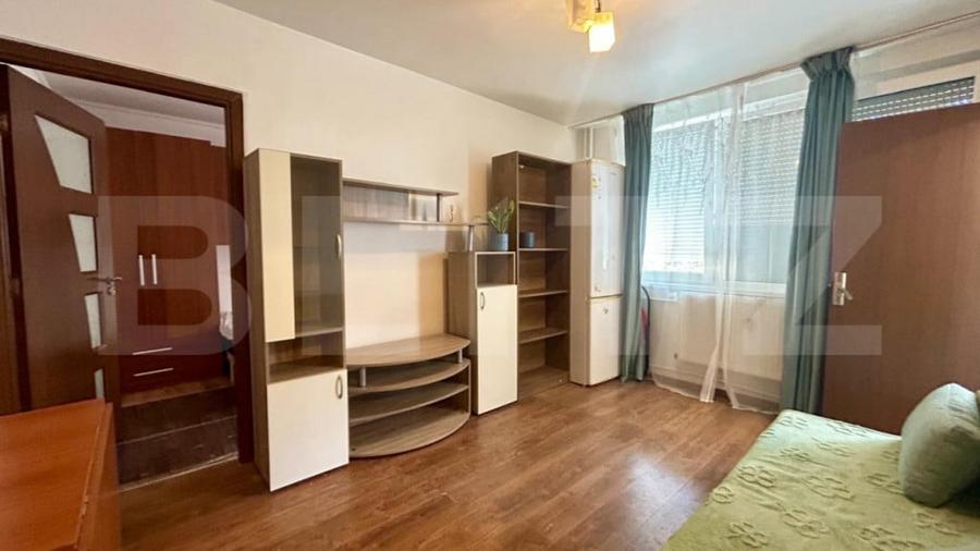 Apartament cu 2 camere semidecomandat în Rogerius