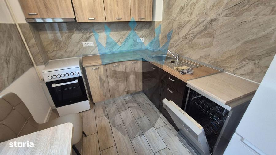 Apartament cu 3 camere, mobilat în Berceni